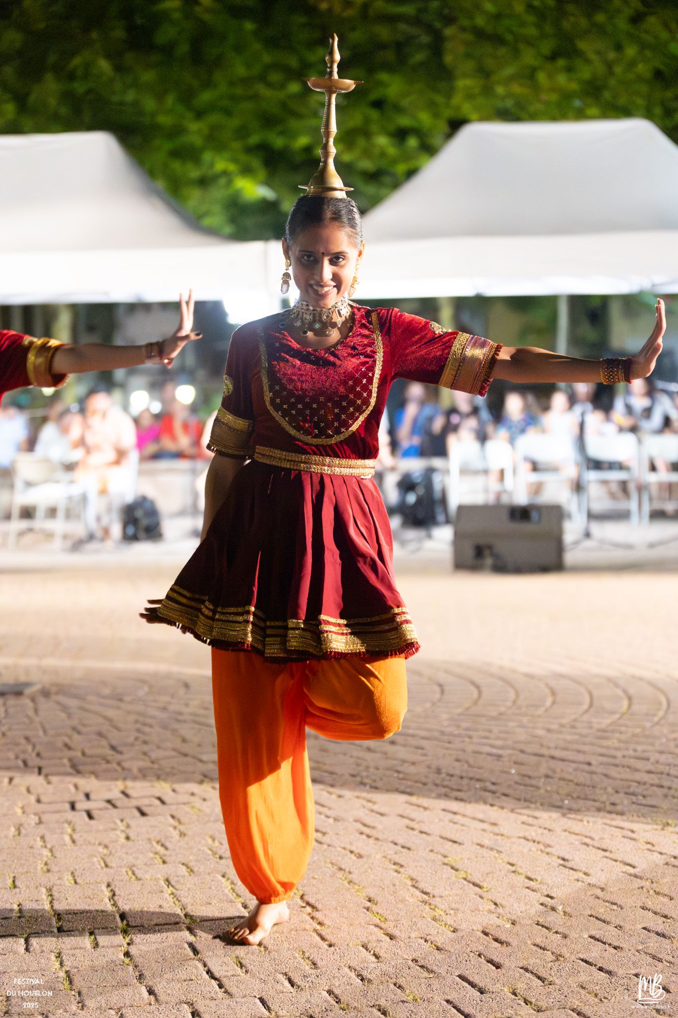 20250819 FOLIE BY NIGHT (INDE) MB 9